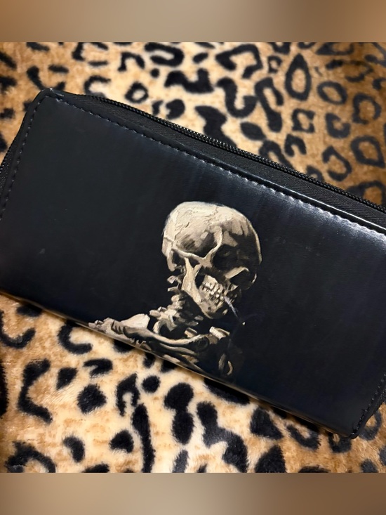 Source Unknown Other - Vincent van Gogh - Skull with Burning Cigarette Wallet